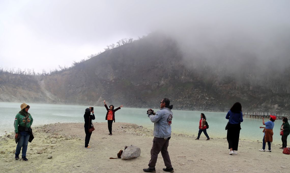 Rekomendasi Tujuh Wisata Alam Paling Menarik Di Jawa Barat.